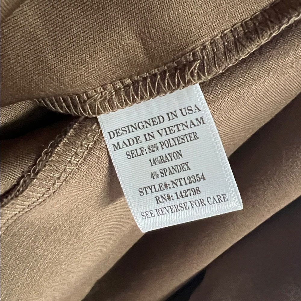 NWT New In Pullover Large Brown - Picture 11 of 11